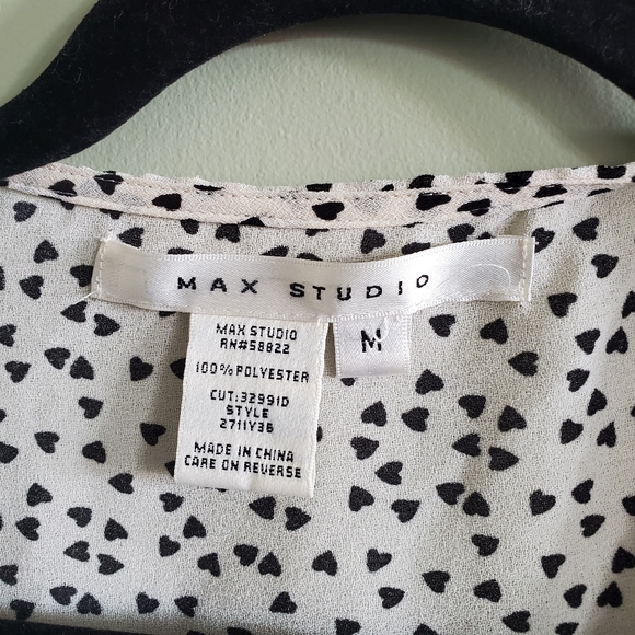 Max Studio Beige Front Tie Blouse Size M - Picture 2 of 5